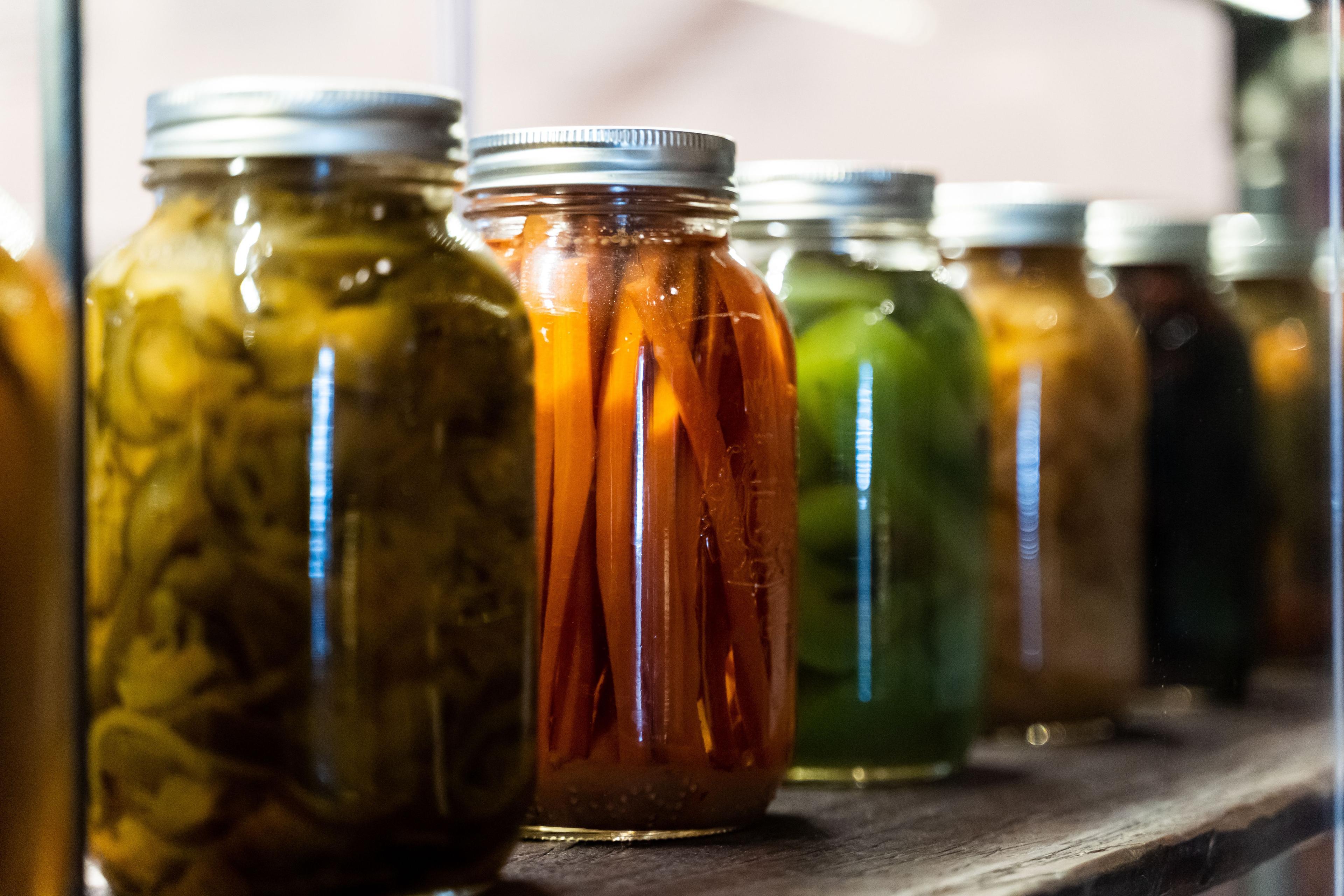 5 Benefits of Using Mason Jars for Food Packaging
